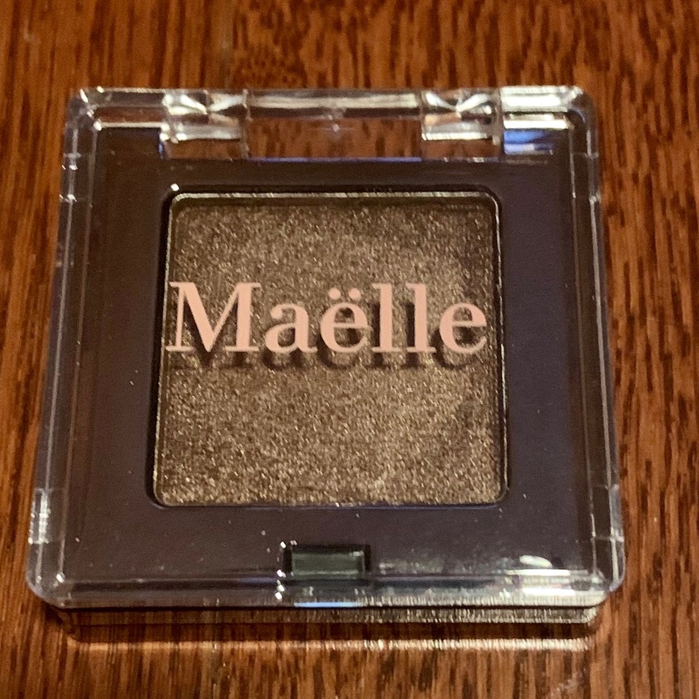 Maelle eyeshadow